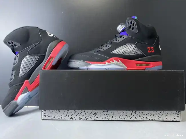 Chep Onekick Top 3 Air Jordan CZ1786-001 5 0327